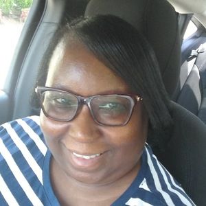 Meet your Posher, Regina